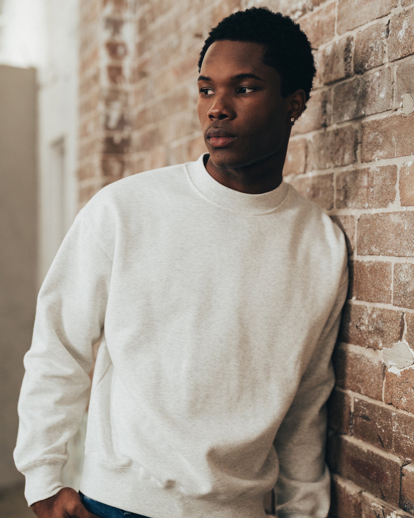 CLASSIC CREW 'LIGHT GREY'