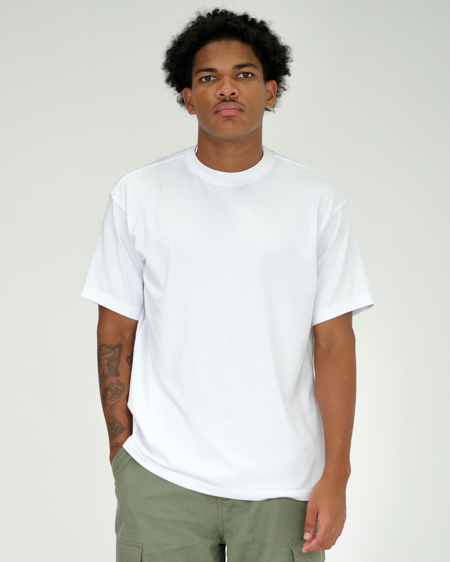 220 GSM REGULAR SLIM FIT T-SHIRT