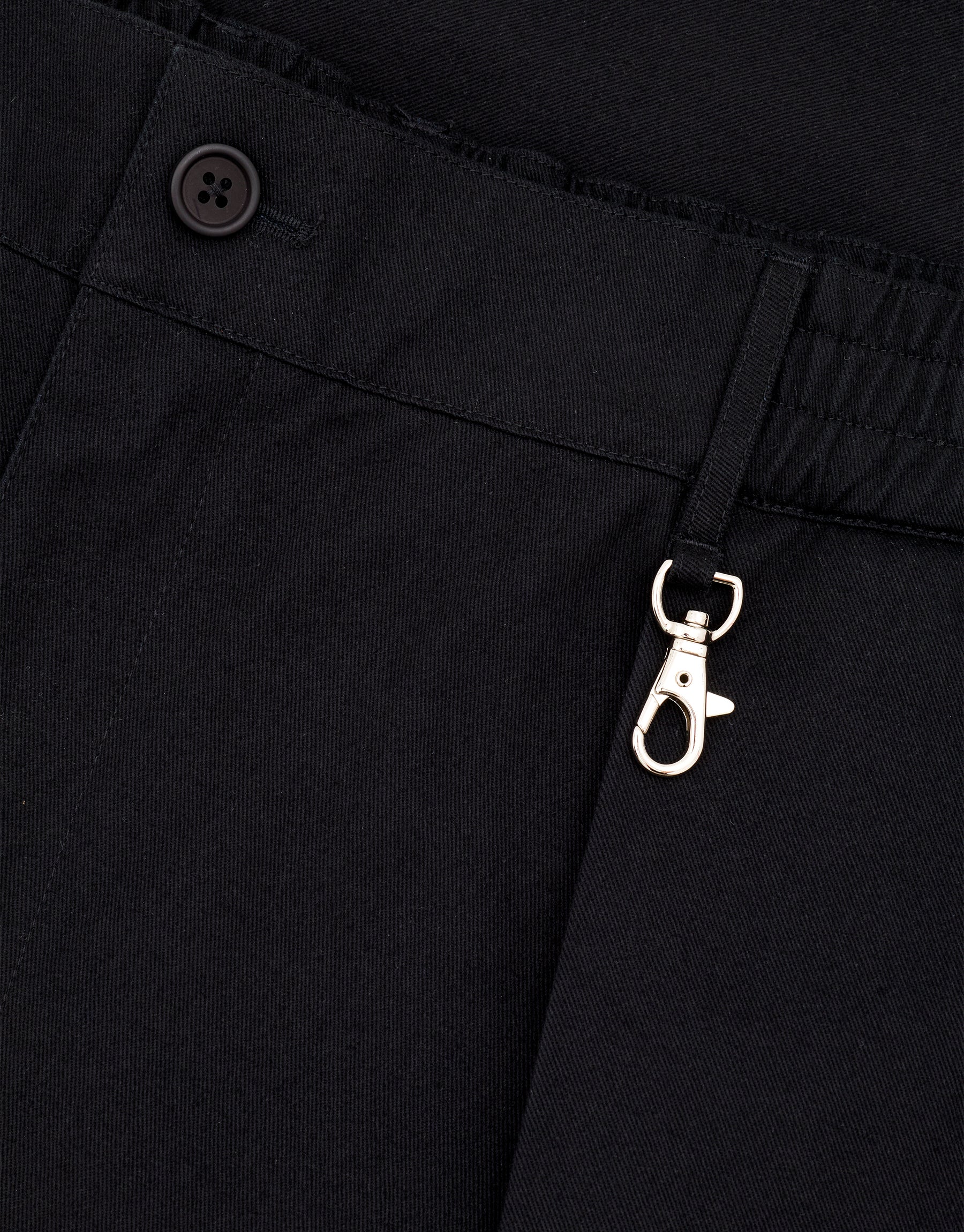 Avenue Pleated Short - Black