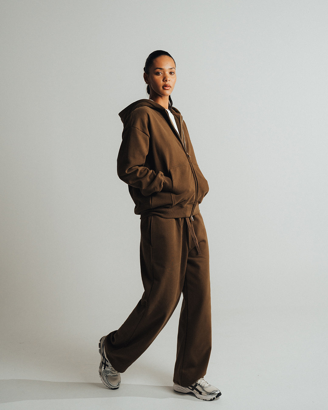 SWEATPANTS CLASSIC FIT 450 GSM 'BROWN' ** PRE-ORDER **