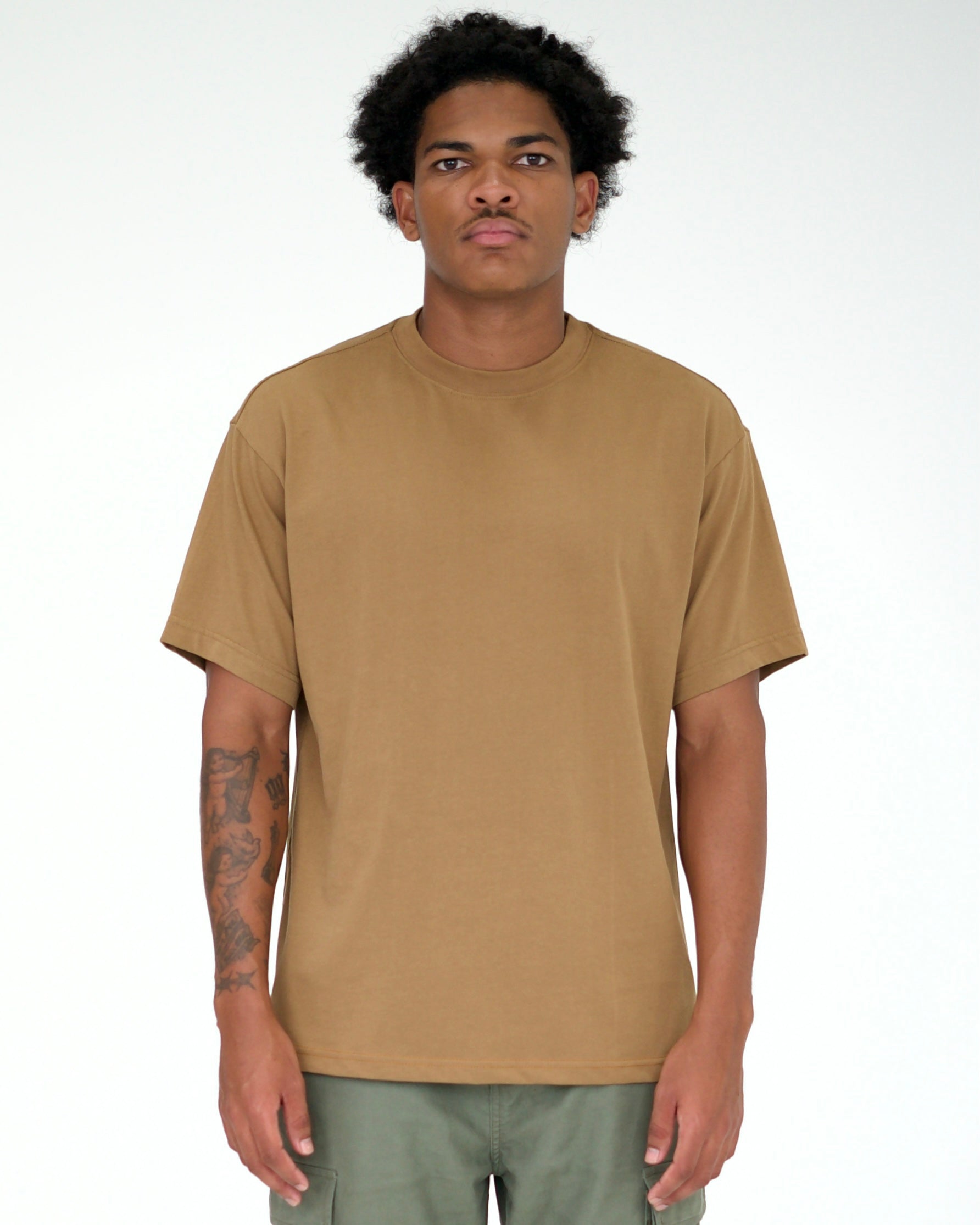 220 GSM REGULAR SLIM FIT T-SHIRT