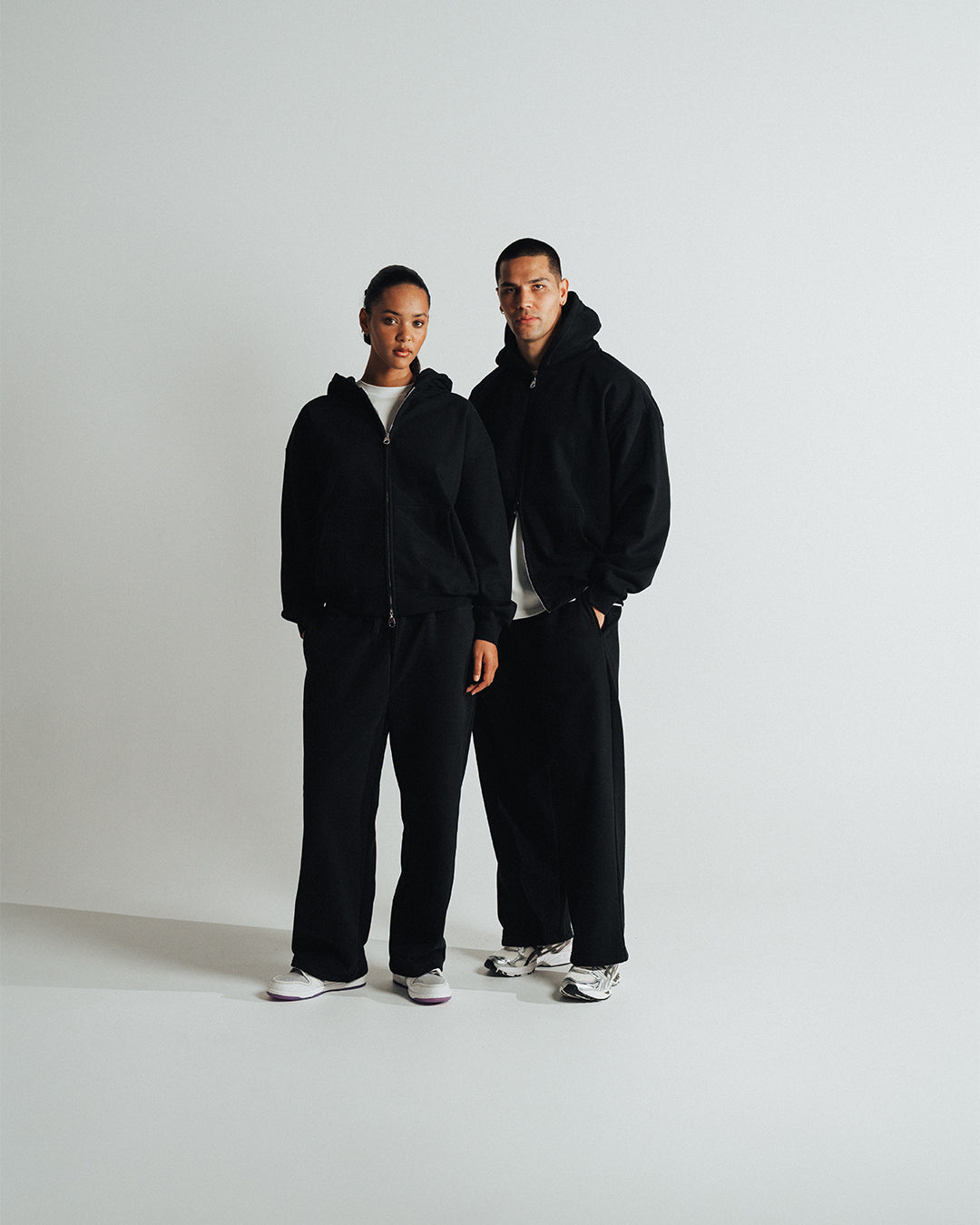 ZIP HOODIE 450 GSM 'BLACK'