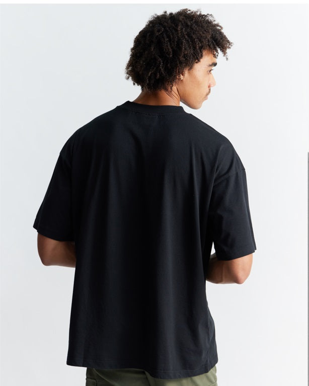 220 GSM ESSENTIALS LONG T-SHIRT